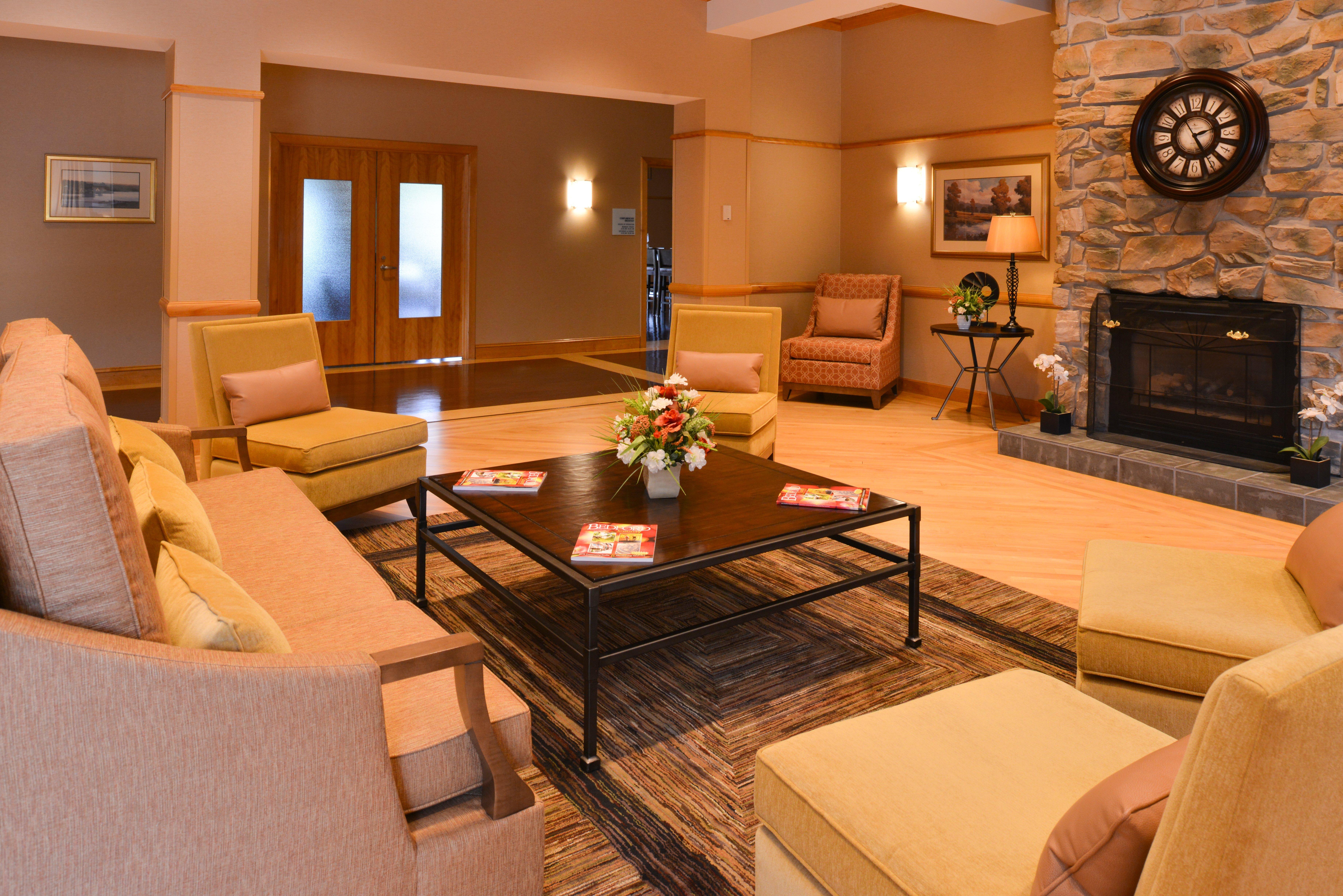 Holiday Inn Express Breezewood By Ihg Kültér fotó