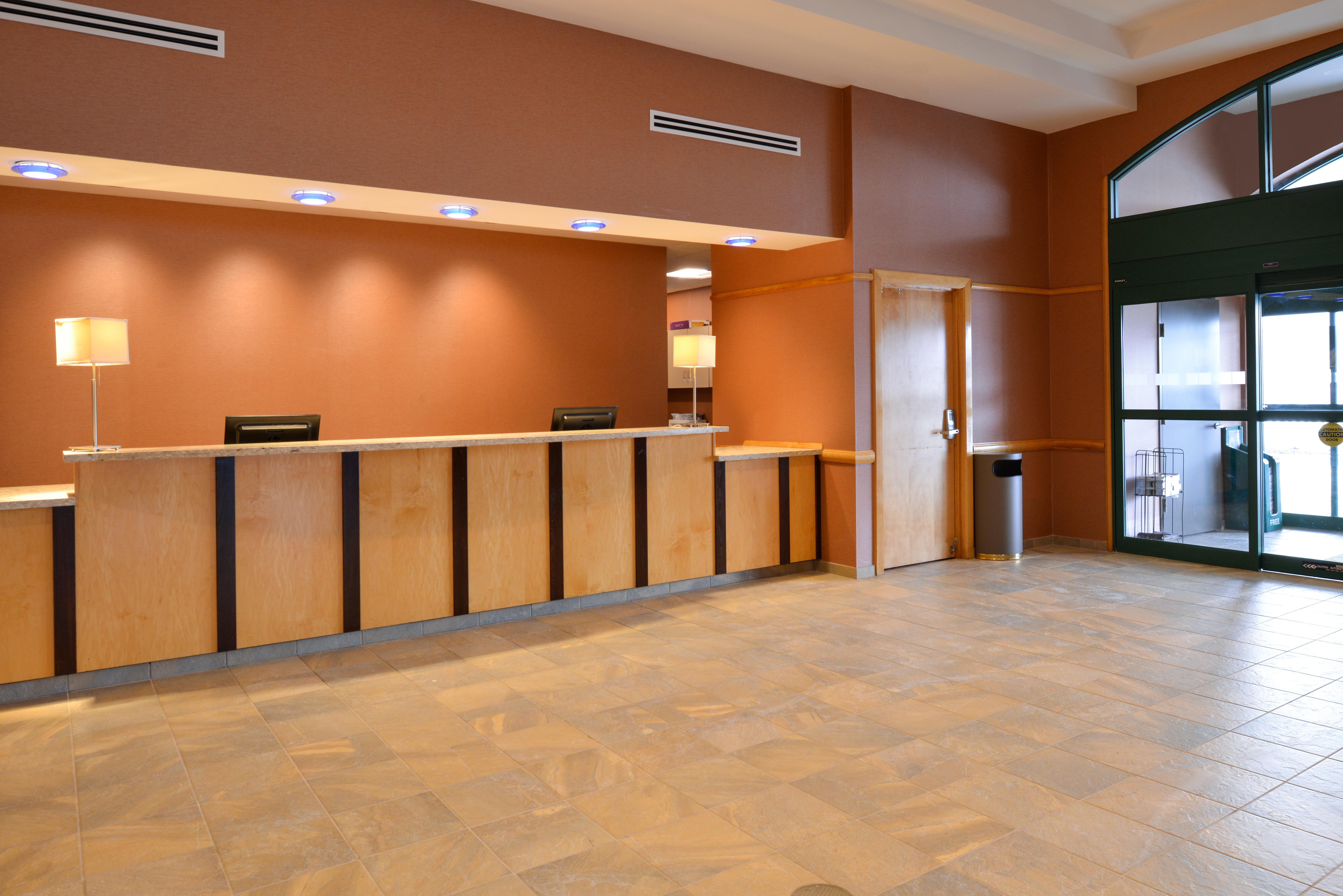 Holiday Inn Express Breezewood By Ihg Kültér fotó