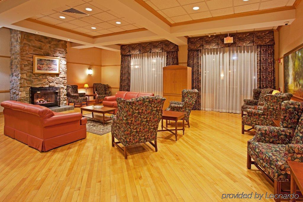 Holiday Inn Express Breezewood By Ihg Szoba fotó